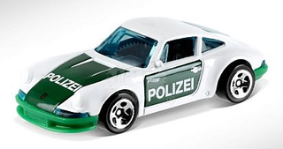 Illustration for article titled The Longest Car In East Germany?